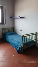 2 lettini laccati verde salvia