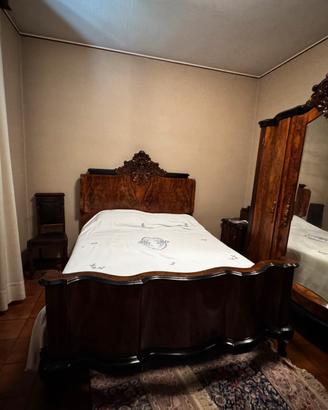 Camera da letto antica