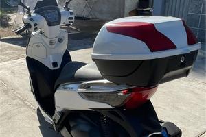 Kymco People 300