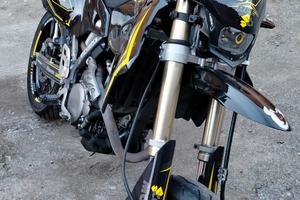 Motard Suzuki Drz 400 SM guidabile con patente a2