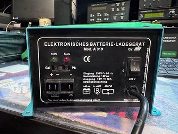 Caricabatterie x camper 12V 10A