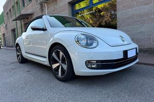 VOLKSWAGEN Maggiolino CABIO 2.0 TDI 110CV