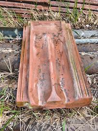 Tegole Marsigliese in terracotta usate