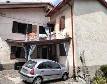 Immobile in asta di 282 m² con 4 locali e box auto