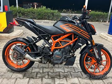 KTM Duke 125 - 2022