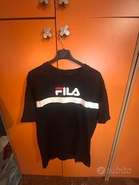 Maglietta fila xs mai usata (veste s)