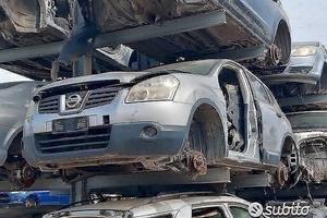Nissan qashqai ricambi