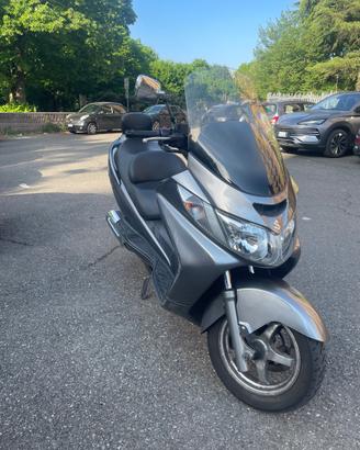 Suzuki Burgman AN 250