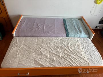 LETTO SINGOLO + LETTO ESTRAIBILE + 2 MATERASSI
