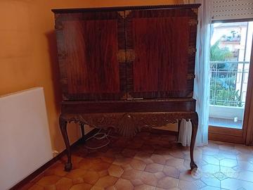 Mobile bar antico stile Chippendale primi ‘900