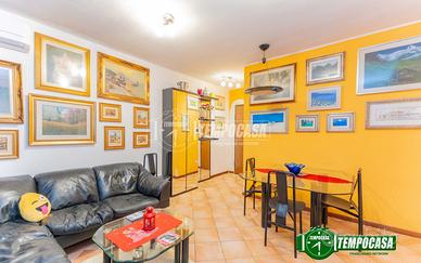 QUADRILOCALE CON TERRAZZO IMMERSO NEL VERDE