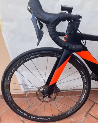 Bici da corsa cannondale systemsix