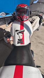 ducati Monster 600