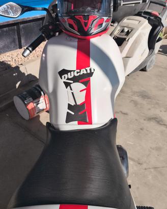 ducati Monster 600