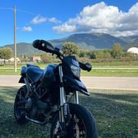 Ducati Hypermotard 796