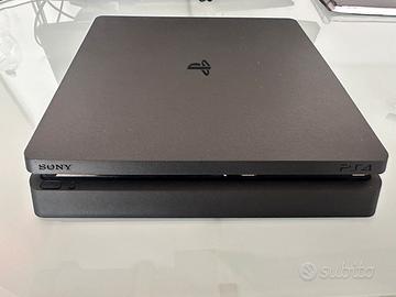 Playstation 4 Slim