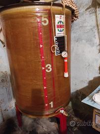 Silo in vetro resina, capienza massima 500 LT 