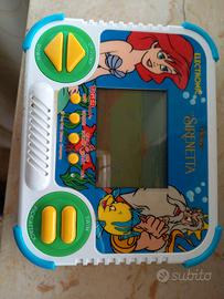 videogioco elettronico portatile