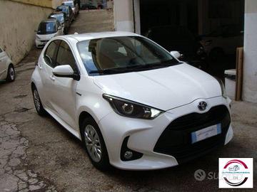 TOYOTA - Yaris - 1.5 Hybrid 5p. E-CVT Busin.