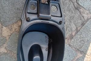 Aprilia sr 1995 sottosella,serbatoio 