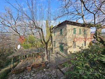 Villa o villino Chitignano [VL100VRG]