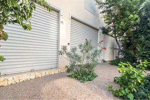 PIRRI: LOCALE COMMERCIALE IN ZONA CENTRALE