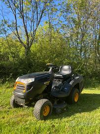 Trattorino tagliaerba