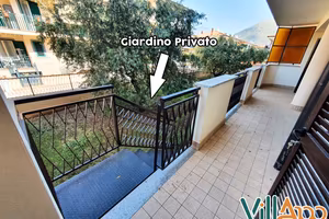 Nuova Costruzione con Giardino e Garage