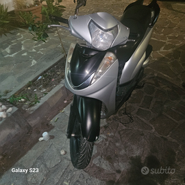 Salve sh 300 in buone condizioni disponibili