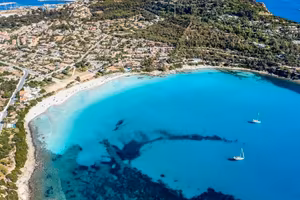 2 >>7 AGOSTO Arbatax a due passi dalla spiaggia