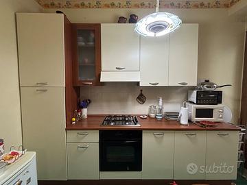 CUCINA COMPLETA  – 700 € TRATTABILI