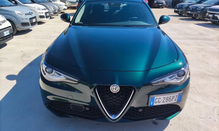 Alfa Romeo Giulia 2.0 Turbo 200 CV AT8 Business