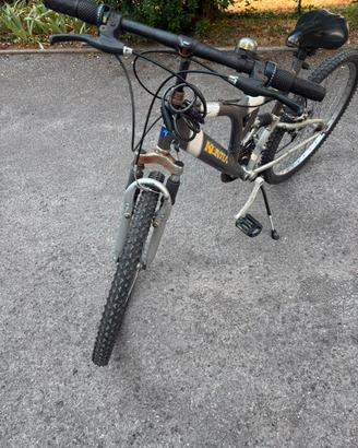 mountain bike usata biammortizzata