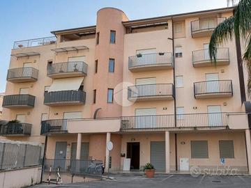 MULTILOCALE A ALCAMO