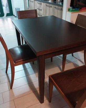 Tavolo allungabile wengé+ 4 sedie Piombini pelle