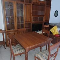 Mobile soggiorno +tavolo allungabile  + 4 sedie 