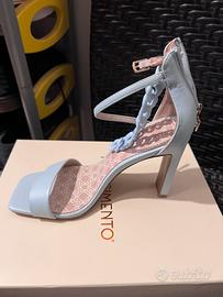 Scarpe celeste polvere