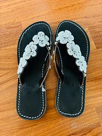 Ciabattine artigianali in cuio e perline