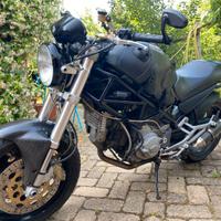 Ducati Monster 900 - 2001