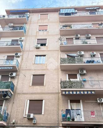 4 LOCALI A PALERMO