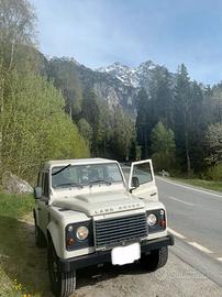 LAND ROVER DEFENDER 90 td4 perfette codnizonj