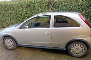 Opel Corsa Enjoy 1.2 16cv