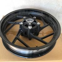 CERCHIO ANTERIORE SUZUKI GSX-S 750