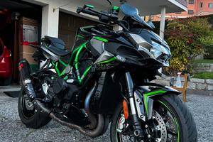 Kawasaki Z H2 - 2020 full power