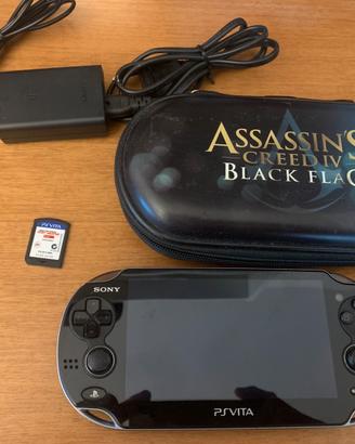 Sony PS Vita + gioco + memory 8GB + custodia