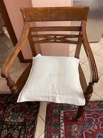 Sedia capotavola in legno