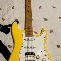 Fender Stratocaster HSS buttercream MEX