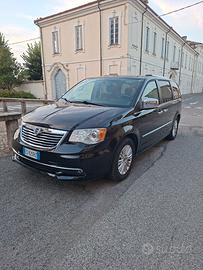 LANCIA VOYAGER  