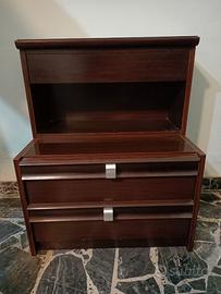 Comodini con lampadina integrata