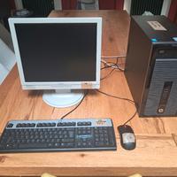HP pro desk 400, monito, mouse, tastiera